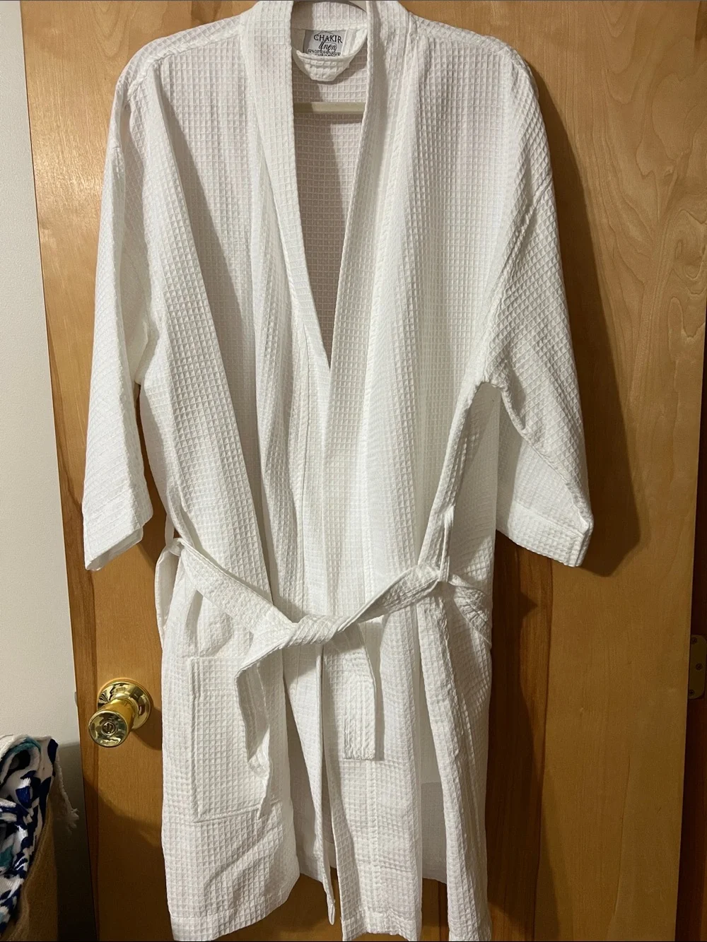Charles River White Waffle Kimono-Style Bathrobe with Pockets